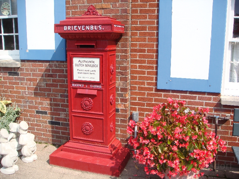 Western Michigan [2009] 499.JPG - Scenes from Windmill Island in Holland, Michigan.